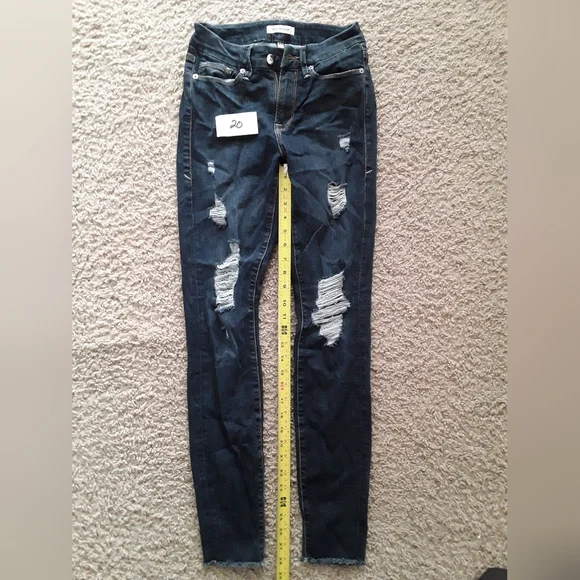 Good American Jeans - Blue with Manufactured Tears - size 00/24 (28 inseam) - Picture 1 of 5